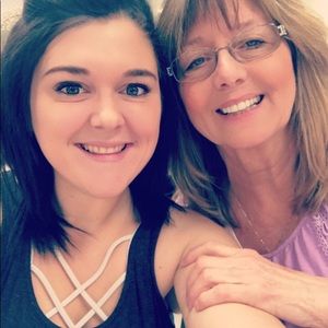 Meet your Posher, Cheryl